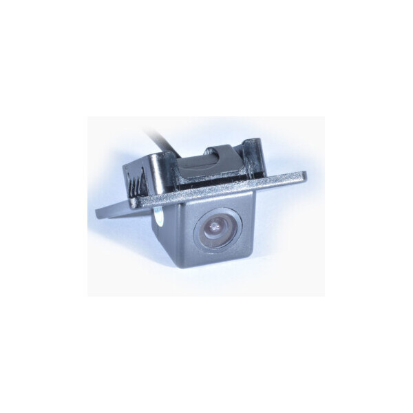 

Камера заднего вида IL-Trade 1398 HYUNDAI / KIA Cerato / SSANG YONG / GEELY