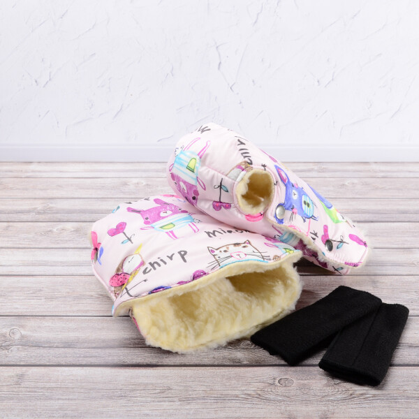 

Муфта рукавички раздельные, на коляску / санки, универсальная, для рук, на овчине (цвет - розовый, с принтом)