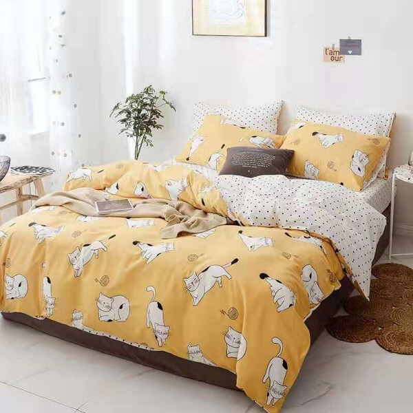 

Комплект постельного белья Играющий котенок (двуспальный-евро) Berni Home Желтый (53291)
