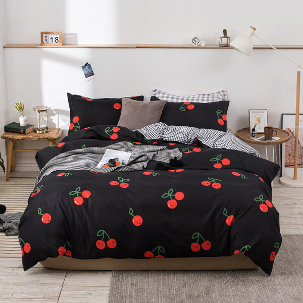 

Комплект постельного белья Cherries (полуторный) Berni Home Черный (55712)