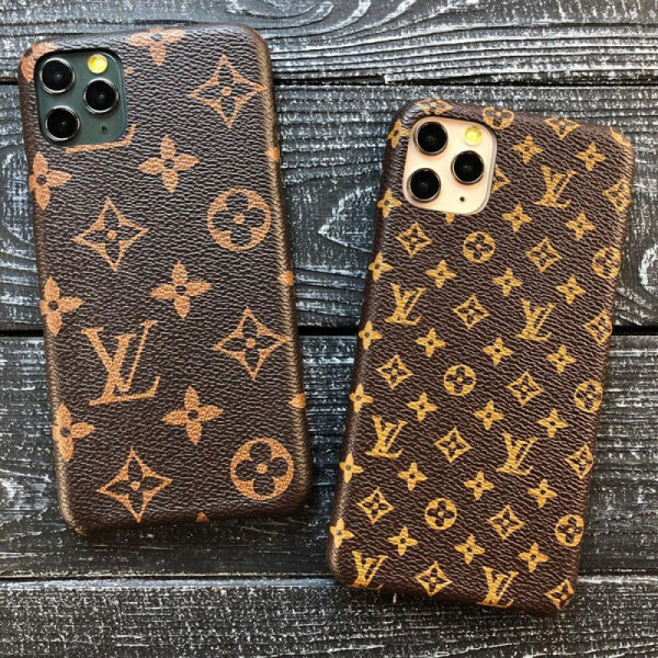 

Панель от Beckberg для iPhone 11 Бордо (12002-11)