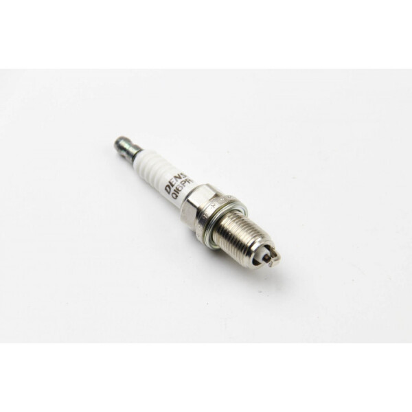 

Свеча зажигания DENSO Q16PRU
