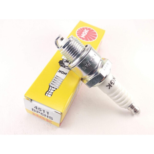 

Cвеча зажигания NGK BP6HS (4511)