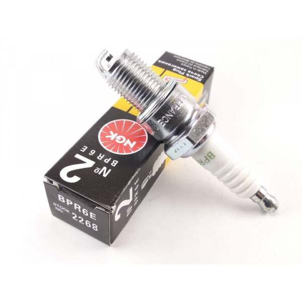 

Cвеча зажигания NGK BPR6E (2268)