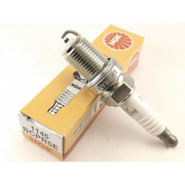 

Cвеча зажигания NGK BCPR5E (1145)