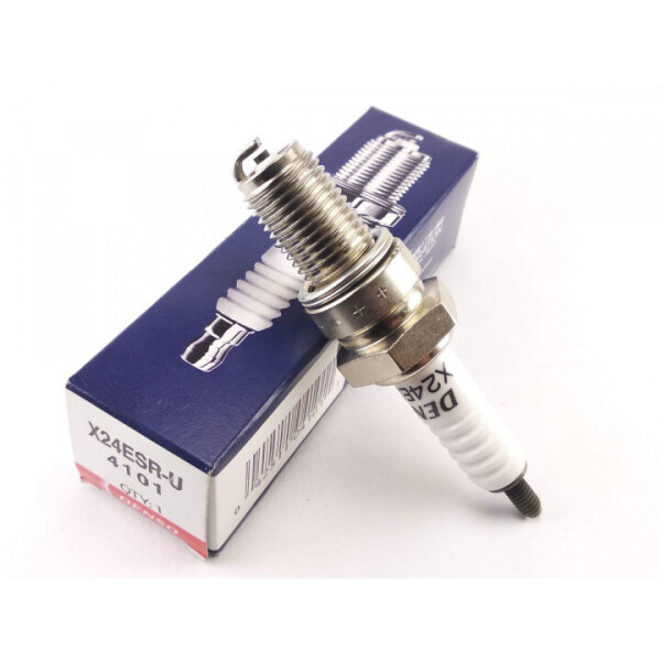 

Cвеча зажигания Denso X24ESR-U (4101)