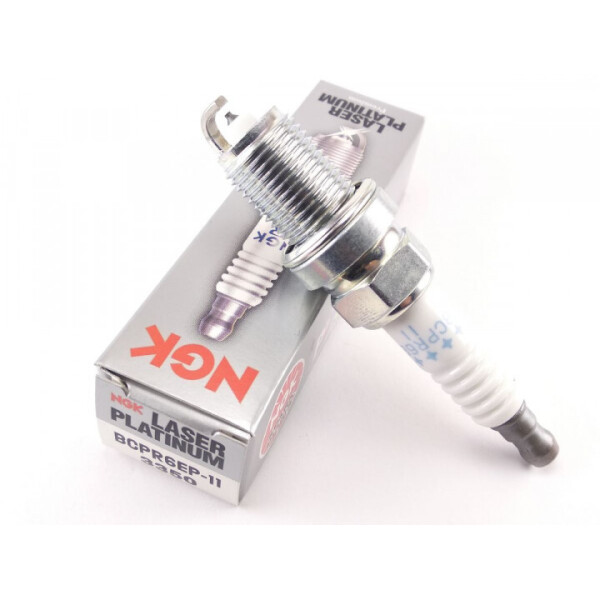 

Cвеча зажигания NGK BCPR6EP-11 (3350)