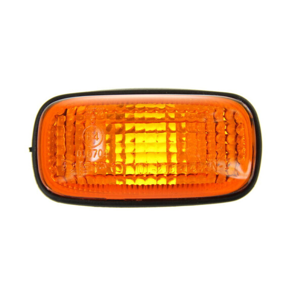 

Указатель поворота Nissan Almera (N15/N16/Clasic) 1995-2013/Maxima 95-06/Primera (P11) 96-02 на крыл