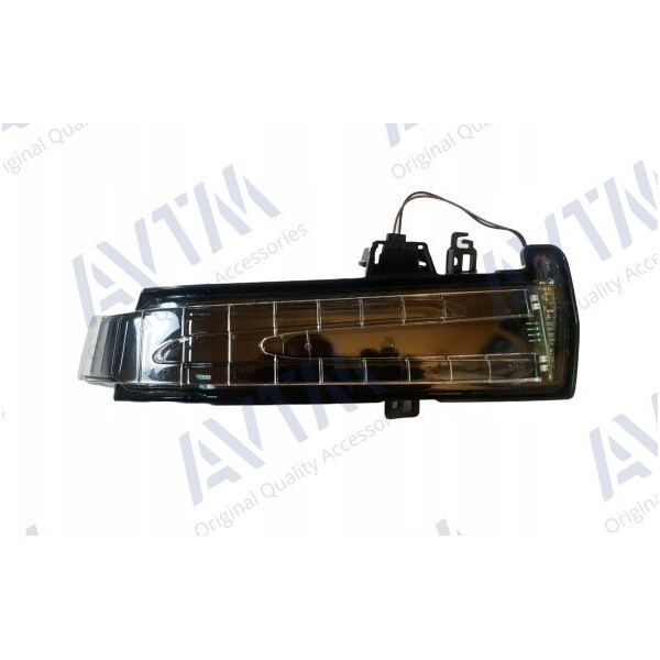 

Указатель поворота Mercedes C (W204)/E (W21)/S (W221)/GLA (X156)/B (W246)/GLK (X204) правый в зеркале