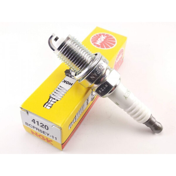 

Cвеча зажигания NGK BCPR5EY-11 (4120)