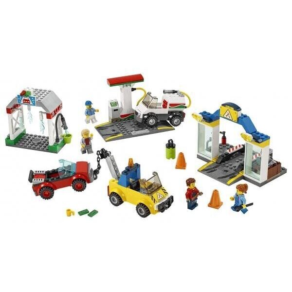 

Конструктор LEGO City Автостоянка (60232)