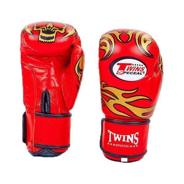 

Перчатки боксерские Twins MA-5436 8oz Красный (37426056)