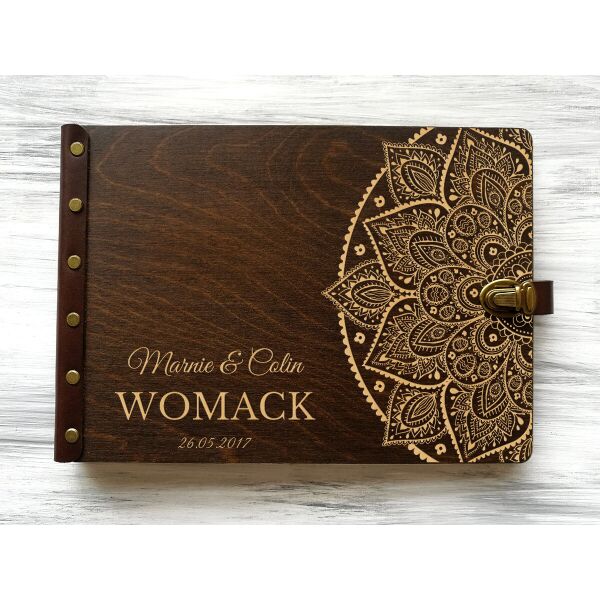 

Книга пожеланий на свадьбу Мандала с персонализацией, 40 листов черных без линовки, А5, Темное дерево, WOODPRESENT