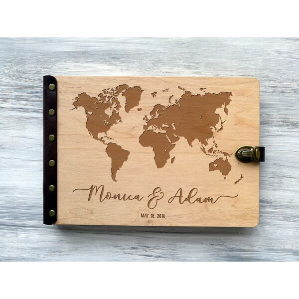 

Книга пожеланий для свадьбы Мир путешествий с персонализацией, 60 листов черных без линовки, А4, Светлое дерево, WOODPRESENT