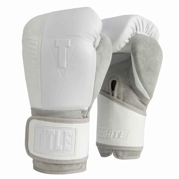 

Перчатки боксерские Title Boxing White Training Gloves (FP-1815-V), 18 oz