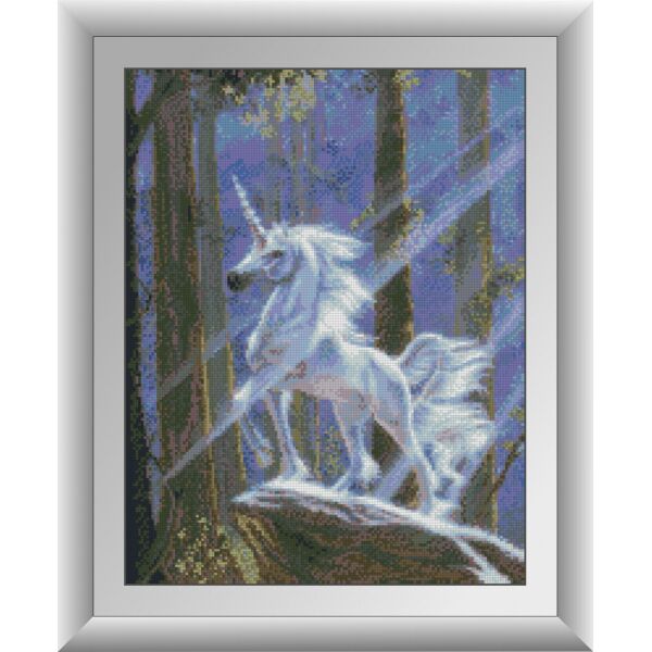 

30621 Единорог в лесу. Dream Art. Набор алмазной живописи (квадратные, полная)