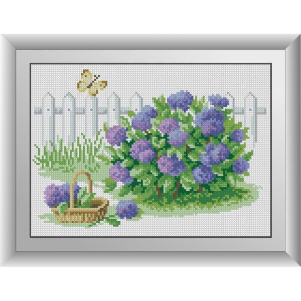 

30775 Гортензия в саду. Dream Art. Набор алмазной живописи (квадратные, полная)