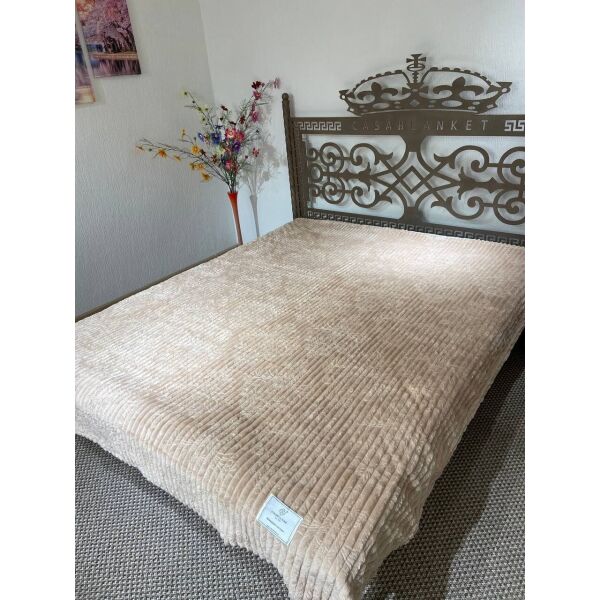 

Плед Полоска с узором Colorful Home Шарпей 210х230см Бежевый