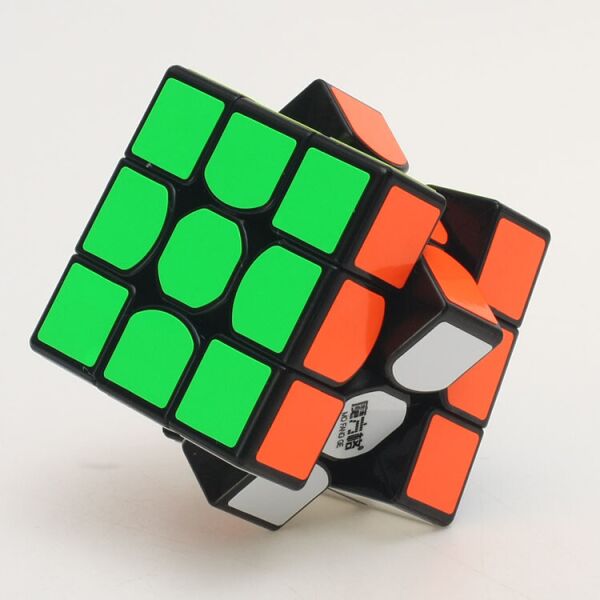 

Куб QiYi New Thunderclap 3x3x3 V2 NEW