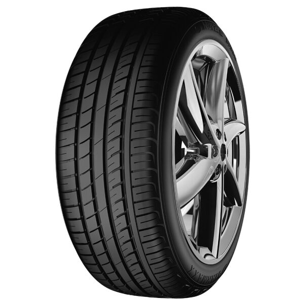 

Автошина Starmaxx Novaro ST532 215/65 R15 96V