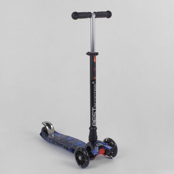 

Самокат MAXI Best Scooter 4 колеса свет 60кг Абстракция Черно-синий от 2 лет (833-87248)