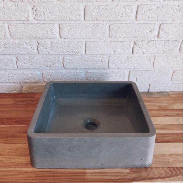 

Квадратный бетонный умывальник BF Studio SQUARE серый (75853)