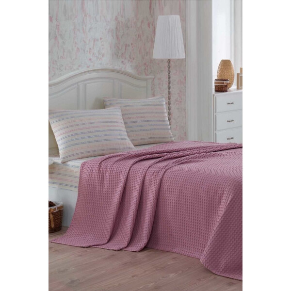 

Комплект постельного белья Eponj Home Paint Pike - Yoga gulkurusu евро