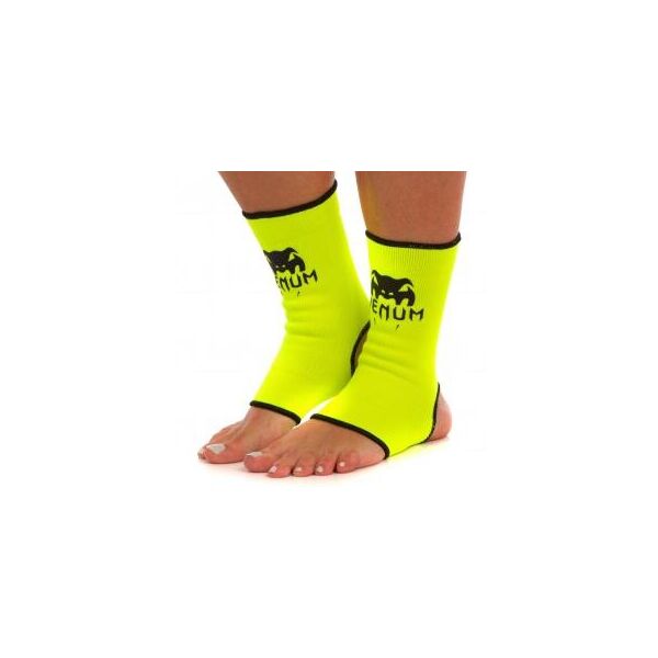 

Голеностоп (бандаж голеностопного сустава) эластичный (2шт) VNM MA-8139 (р-р M-L, цвета в ассортименте)