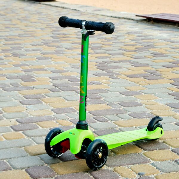 

Детский трехколесный самокат со светящимися колесами iTrike 2577 Зелёный
