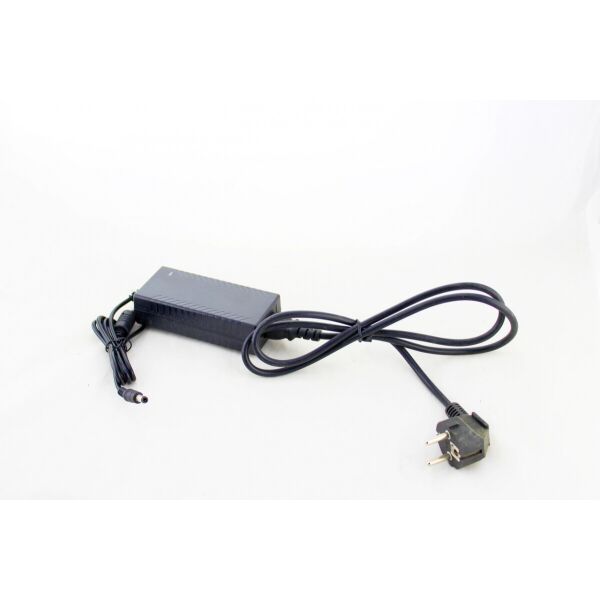 

Блок Питания СЗУ 12V 6A 5.5х2.5мм пластик кабель разъём UKC MK67854