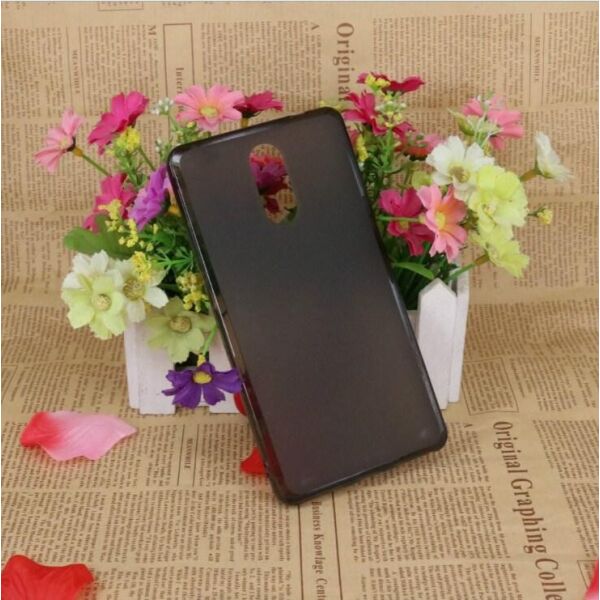 

Силиконовый чехол Bluboo Maya Max черный