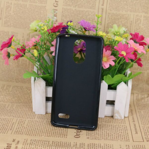 

Силиконовый чехол для Bravis X500 Trace Pro Dual Sim черный