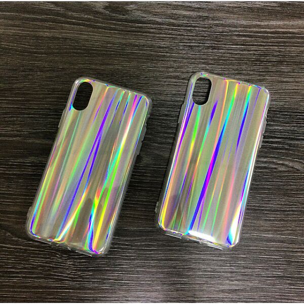 

Силиконовый чехол для iPhone X / XS Серый с переливами радуги