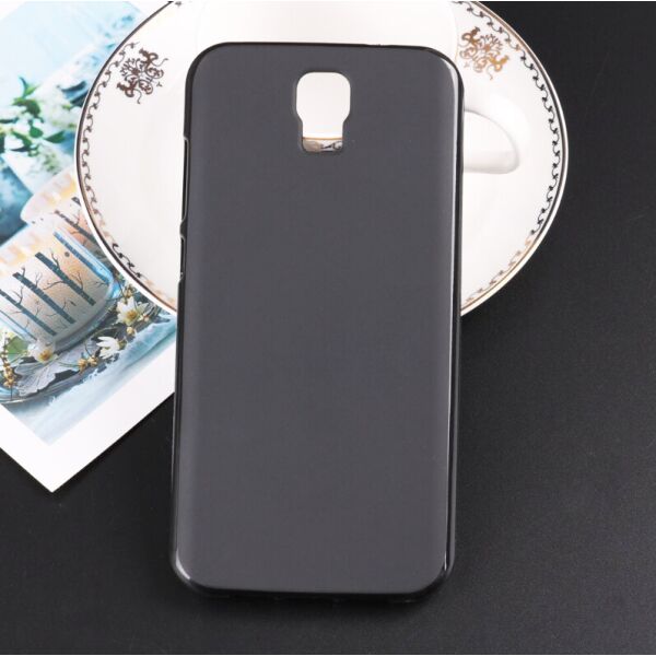 

Силиконовый чехол для Bravis A553 Discovery Dual Sim черный