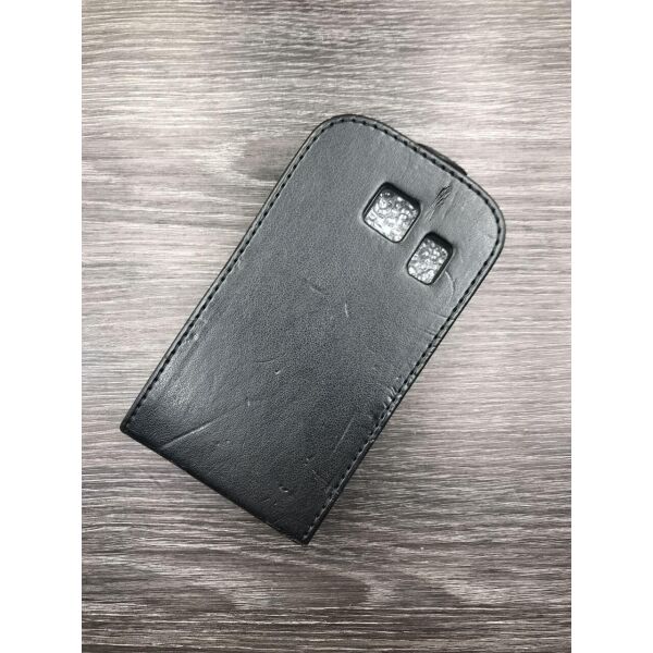 

Чехол-книжка для Samsung S3850 black (Без бренда)