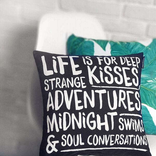 

Подушка декоративная шелковая Presentville Life is for deep strange kisses… 45x45 см