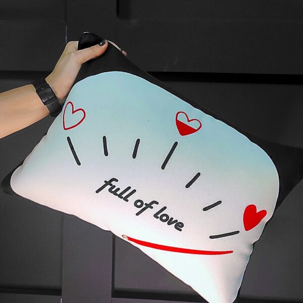 

Подушка интерьерная с мешковины Presentville Full of love 45x32 см