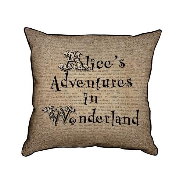 

Подушка интерьерная из мешковины Presentville Alice`s Adventures in Wonderland 45x45 см