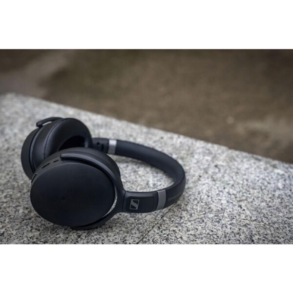 

Наушники Sennheiser HD 450BT Black