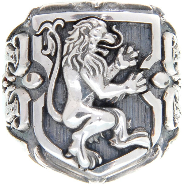 

Кольцо из серебра с гранатами, размер 18 (248272)