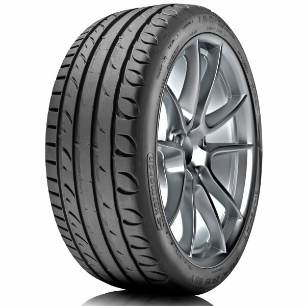 

KORMORAN Ultra High Performance 215/55R17 98W