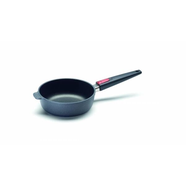 

Сотейник Woll NOWO TITANIUM d26см W1726N