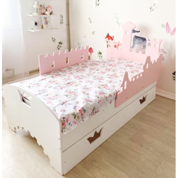 

Кровать детская ЗАМОК 160*80 без ящика