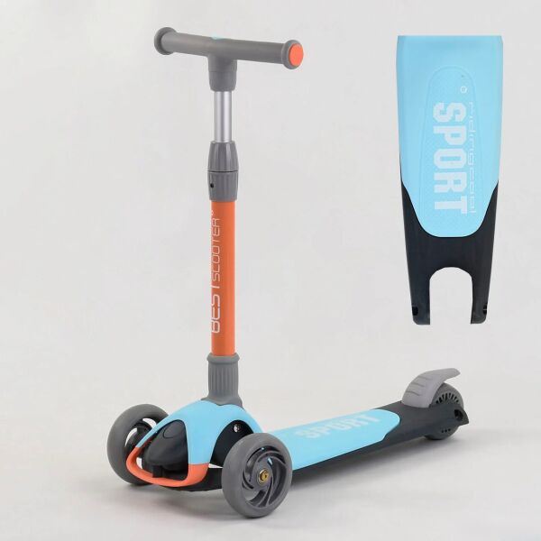 

Самокат BEST SCOOTER F-39015 (колеса светятся, складной)