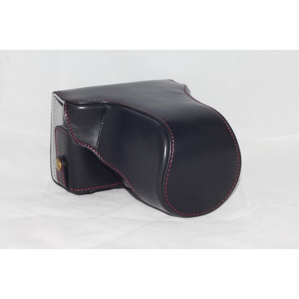 

Защитный футляр - чехол (тип II) для фотоаппаратов CANON EOS M10 - черный