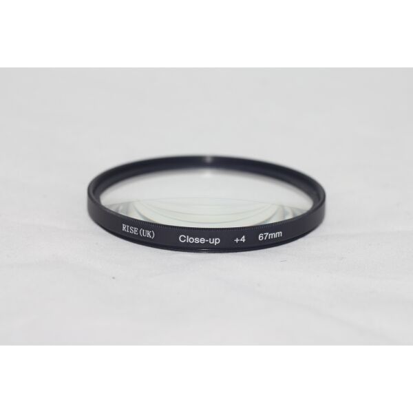 

Светофильтр - макролинза CLOSE UP +4 67mm RISE (UK)