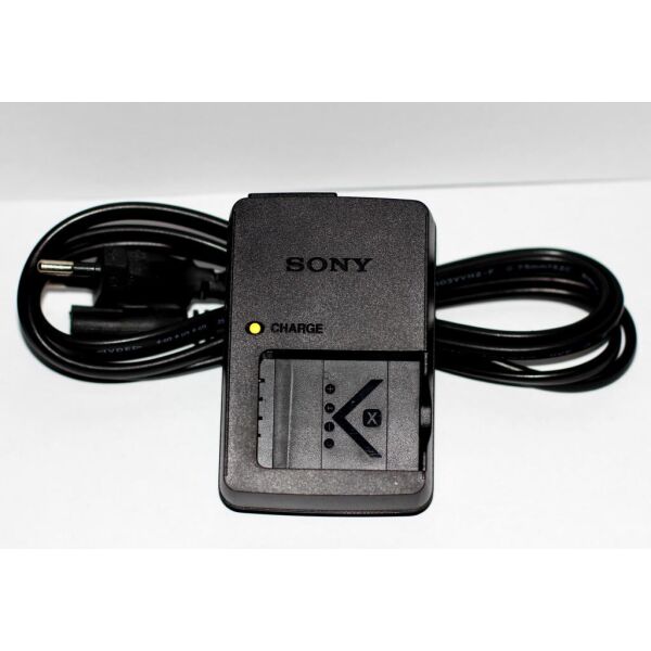 

Зарядное устройство BC-CSXB для камер SONY (аккумулятор NP-BX1)
