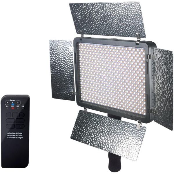 

LED - осветитель, видеосвет Mcoplus LE-920B (в комплекте с сетевым адаптером)