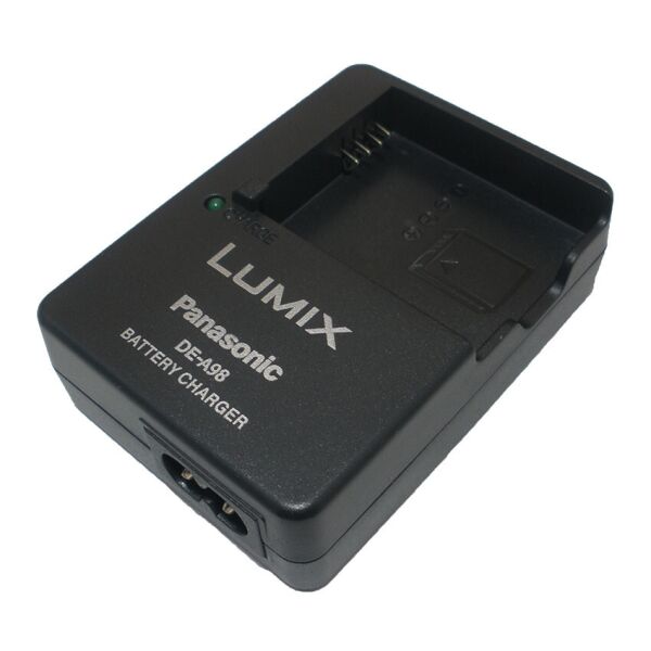 

Зарядное устройство DE-A98 (DE-A99)для камер Panasonic (аккумуляторы DMW-BLE9, DMW-BLG10, DMW-BLH7)
