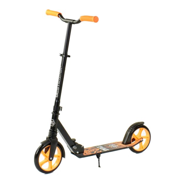 

Самокат Scooter Черно-оранжевый 6900066317392